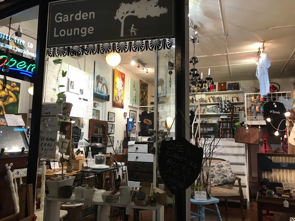 Garden Lounge Creative Space | book store | 573 King St, Newtown NSW 2042, Australia | 0402328406 OR +61 402 328 406