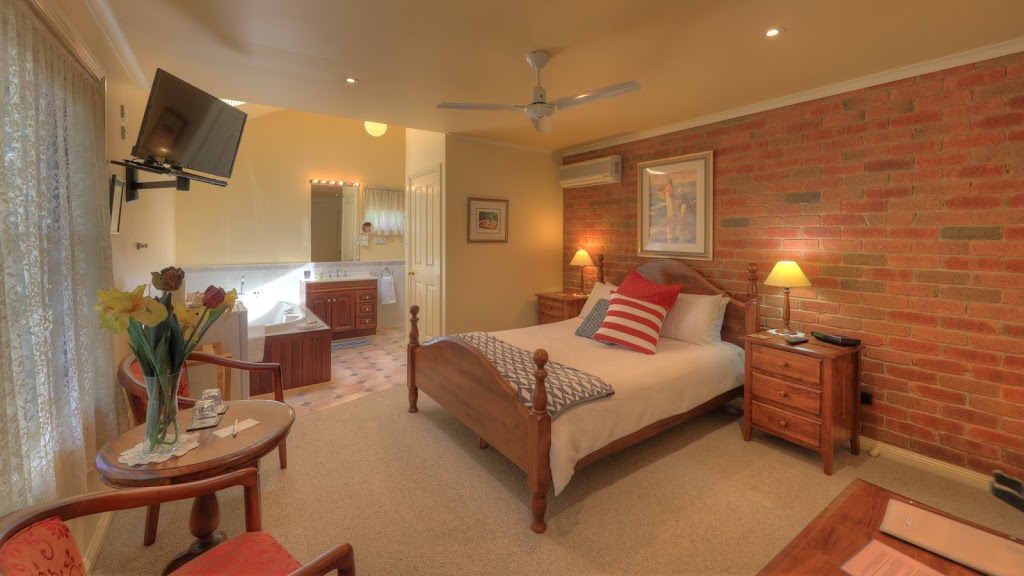 Emeu Inn Bed & Breakfast | lodging | 187 High St, Heathcote VIC 3523, Australia | 0354332668 OR +61 3 5433 2668
