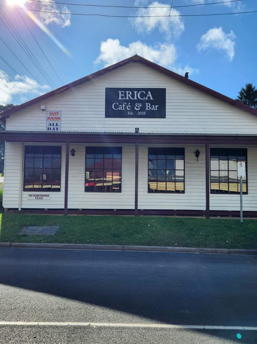 Erica Cafe & Bar | 2 Henty St, Erica VIC 3825, Australia | Phone: 0410 709 724