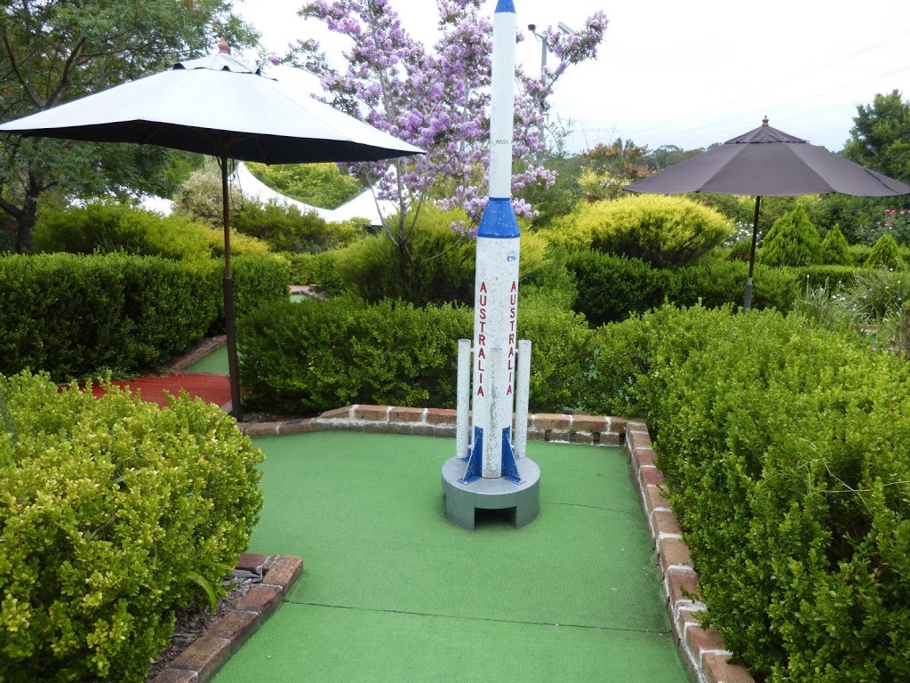 Dural Putt Putt | Cnr Cranstons Road and, Old Northern Rd, Middle Dural NSW 2158, Australia | Phone: (02) 9651 1334