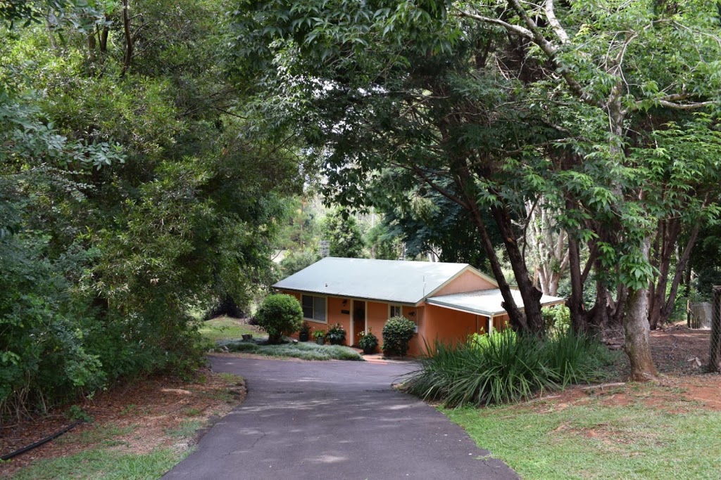 Balmoral Cottage |  | 23 Sinclairs Ln, Balmoral Ridge QLD 4552, Australia | 0405202971 OR +61 405 202 971