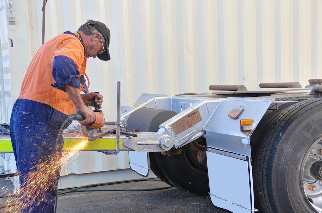 Westrans Services WA Pty Ltd | car repair | 15 Valentine St, Kewdale WA 6105, Australia | 0893561333 OR +61 8 9356 1333