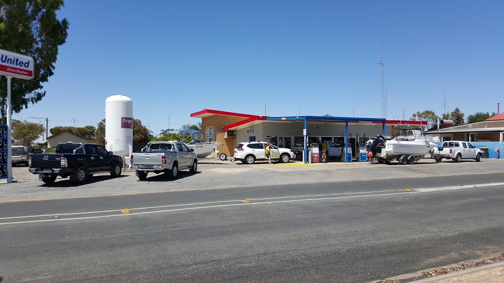 United Service Station (Mobil Fuels) | gas station | 5 Charles Terrace, Wallaroo SA 5556, Australia | 0888233488 OR +61 8 8823 3488