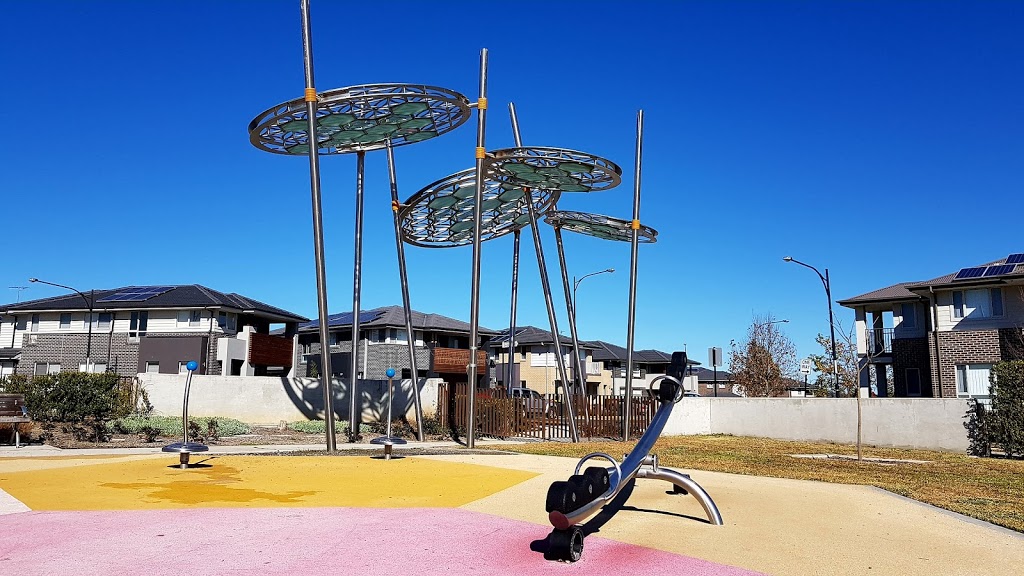 Bungarribee kids park | park | 12 Wirraga Street, Bungarribee NSW 2767, Australia | 0298396000 OR +61 2 9839 6000