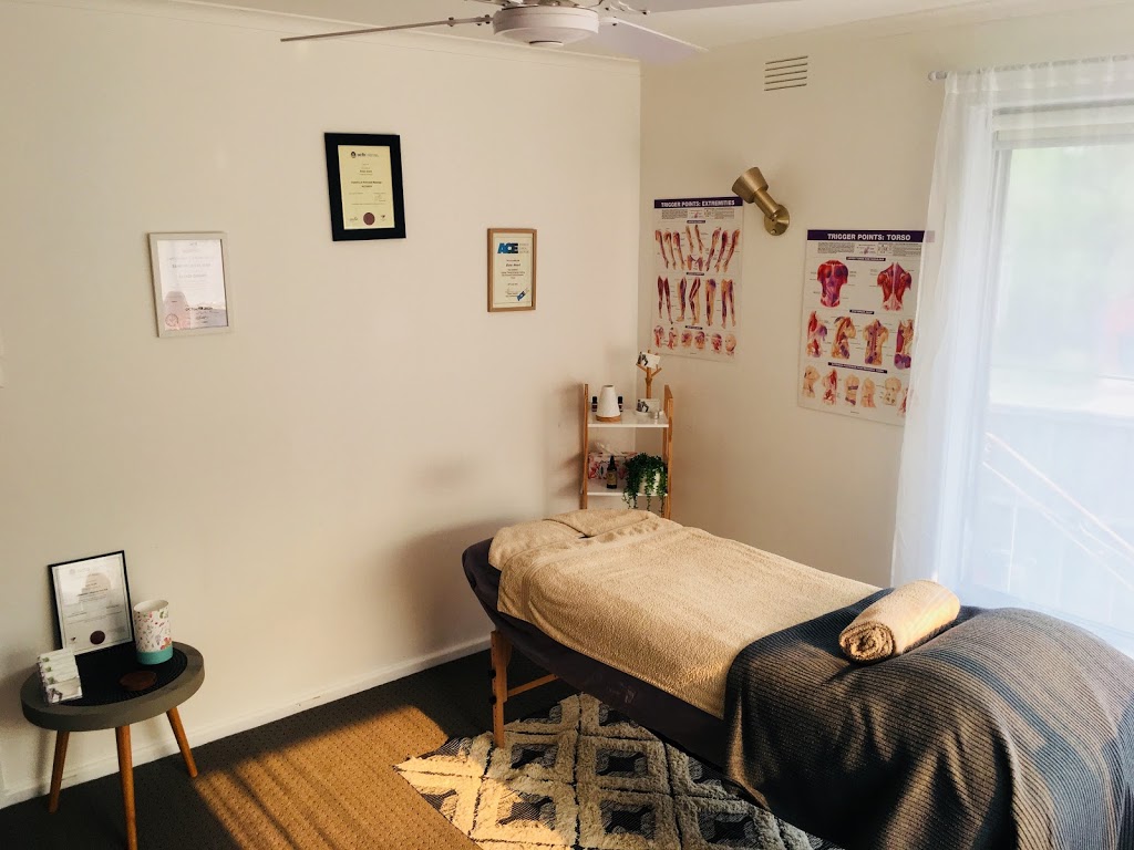 Streamflow Remedial massage Croydon | 228 Dorset Rd, Croydon VIC 3136, Australia | Phone: 0451 043 358