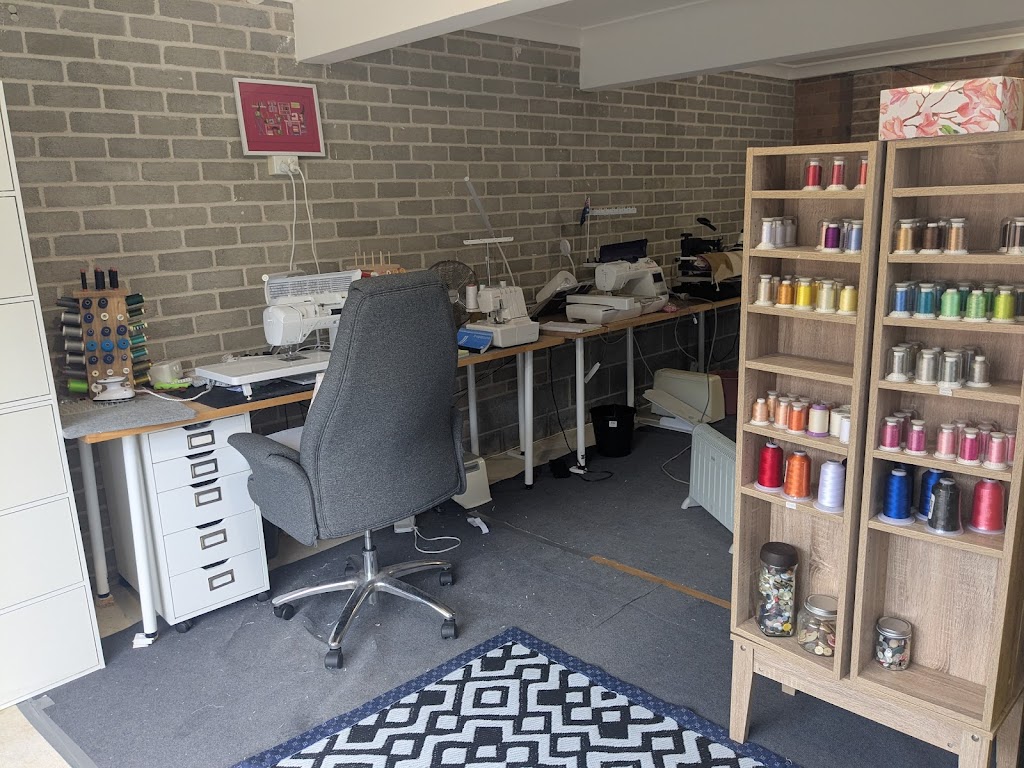 StitchMeUpau | Unit 6/90 Hillside Dr, Urunga NSW 2455, Australia | Phone: 0438 682 872