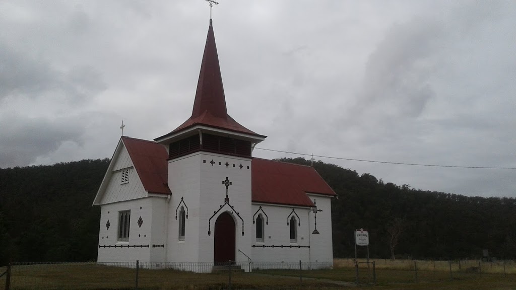 Our Lady of the Sacred Heart Catholic Church | church | 26 Elizabeth St, Mangana TAS 7214, Australia | 0363722252 OR +61 3 6372 2252