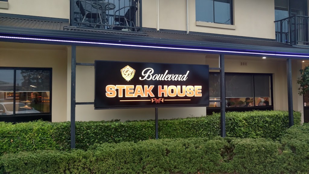 Boulevard Motor Inn | lodging | 385 Deakin Ave, Mildura VIC 3500, Australia | 0350235023 OR +61 3 5023 5023