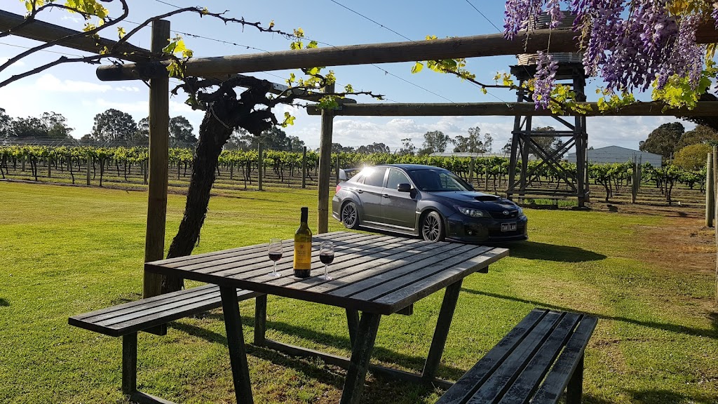 Twin Hill Wines | food | 1093 Great Northern Hwy, Baskerville WA 6056, Australia | 0438956329 OR +61 438 956 329