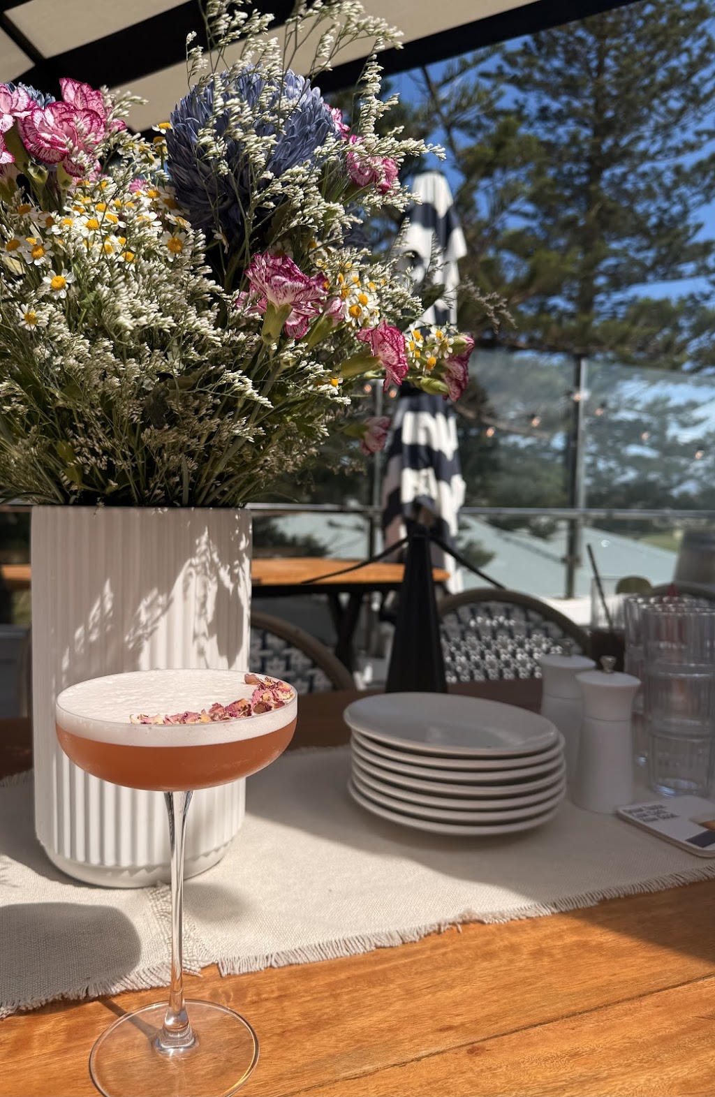 Lexies Crows Nest | 128 Mitchell St, Stockton NSW 2295, Australia | Phone: (02) 4928 4226
