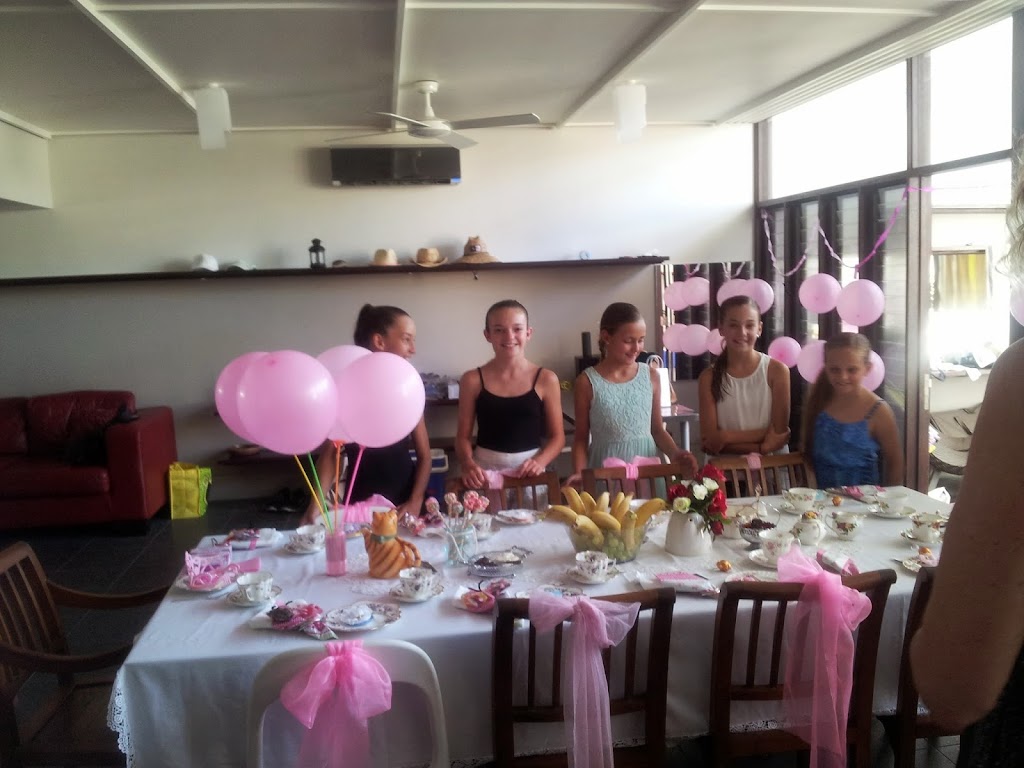 High Tea Ladies | Goonellabah NSW 2480, Australia | Phone: 0423 775 921
