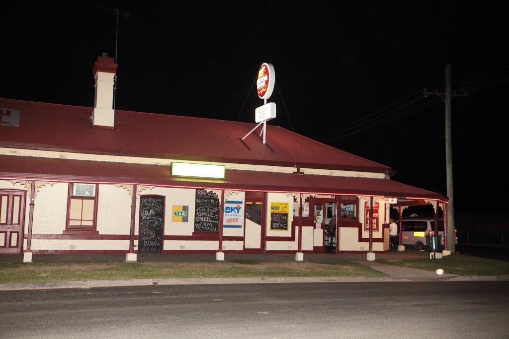 Red Cow Hotel | lodging | 7 Junction St, Junee NSW 2663, Australia | 0269241985 OR +61 2 6924 1985