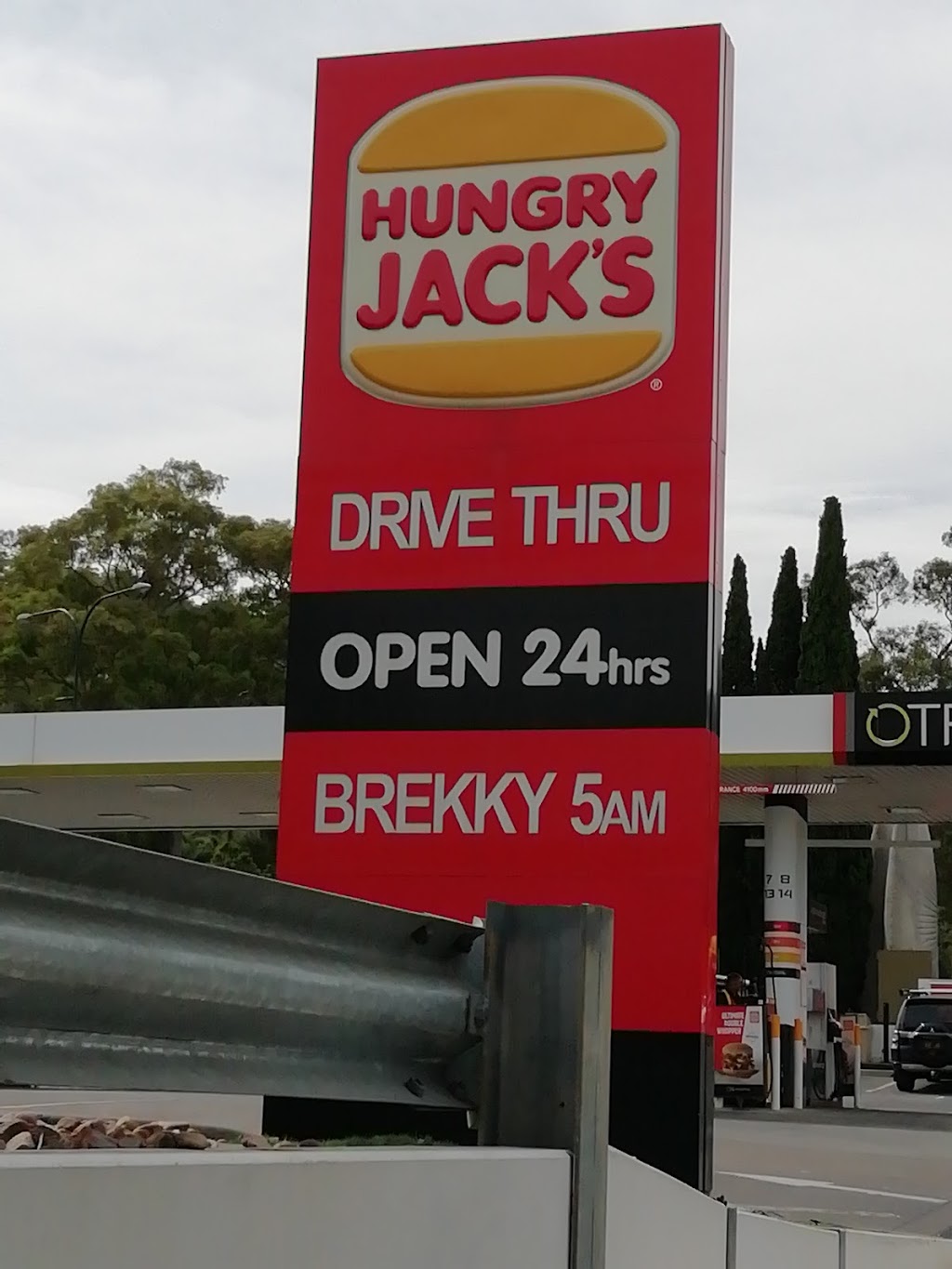 Hungry Jacks | restaurant | 411 Glen Osmond Rd, Glen Osmond SA 5064, Australia | 0883790599 OR +61 8 8379 0599