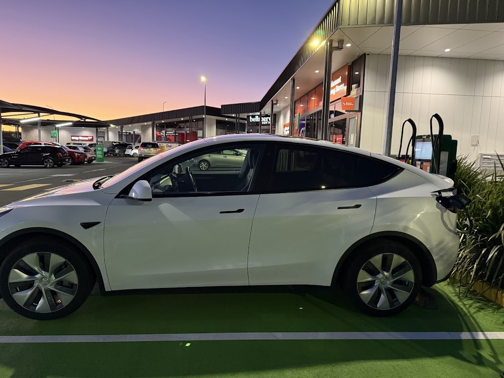 Chargefox Charging Station | 96-110 Bellmere Rd, Bellmere QLD 4510, Australia | Phone: 1300 518 038