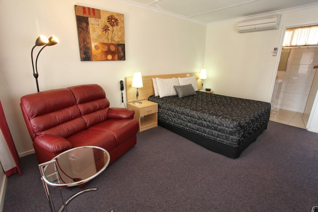 Edinburgh Motor Inn | lodging | 61 Princes Way, Warragul VIC 3820, Australia | 0356223339 OR +61 3 5622 3339