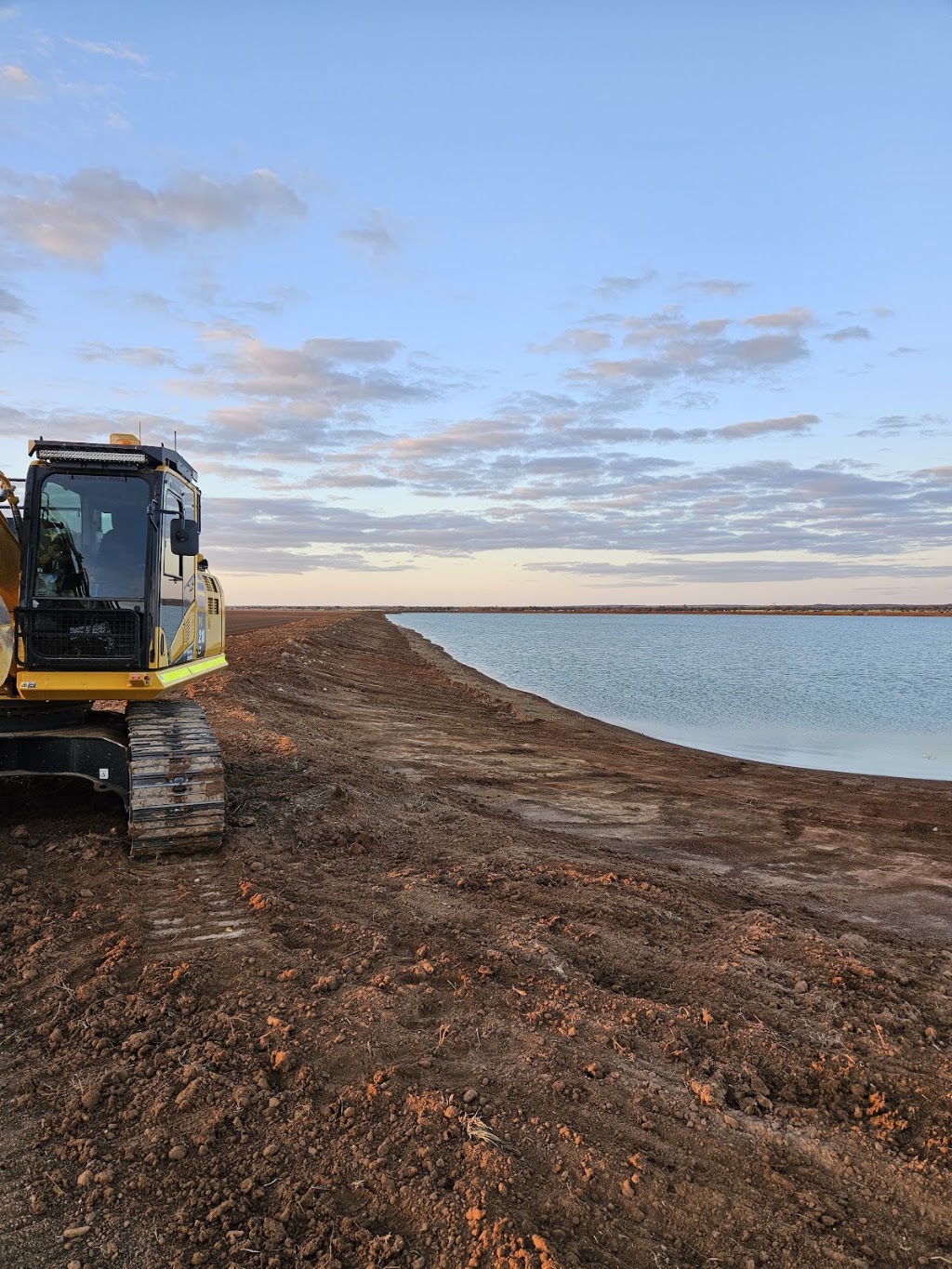 Betland Earthmoving and Civil | Betland Ln, Forbes NSW 2871, Australia | Phone: 0421 456 368