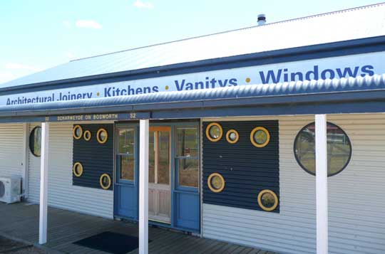 Great Southern Kitchens | 32 Bosworth Rd, Bairnsdale VIC 3875, Australia | Phone: (03) 5152 3747