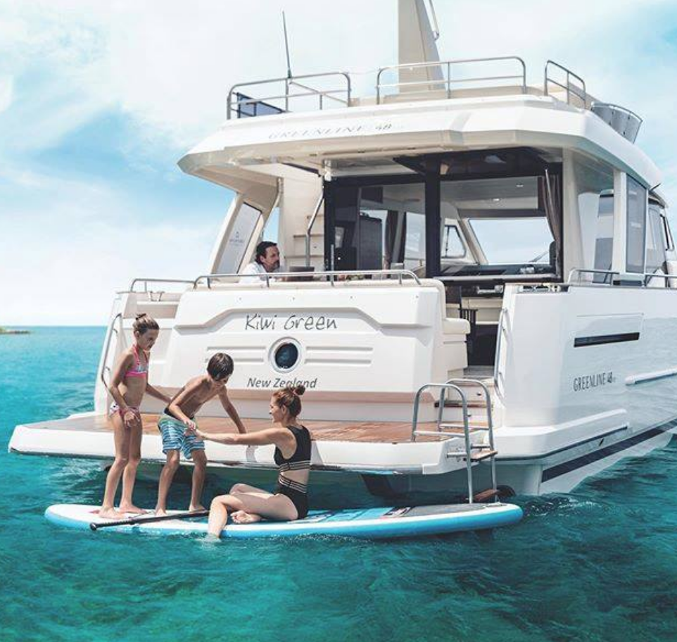 eyachts |  | The Quays Marina, 1856 Pittwater Rd, Church Point NSW 2105, Australia | 0299796612 OR +61 2 9979 6612