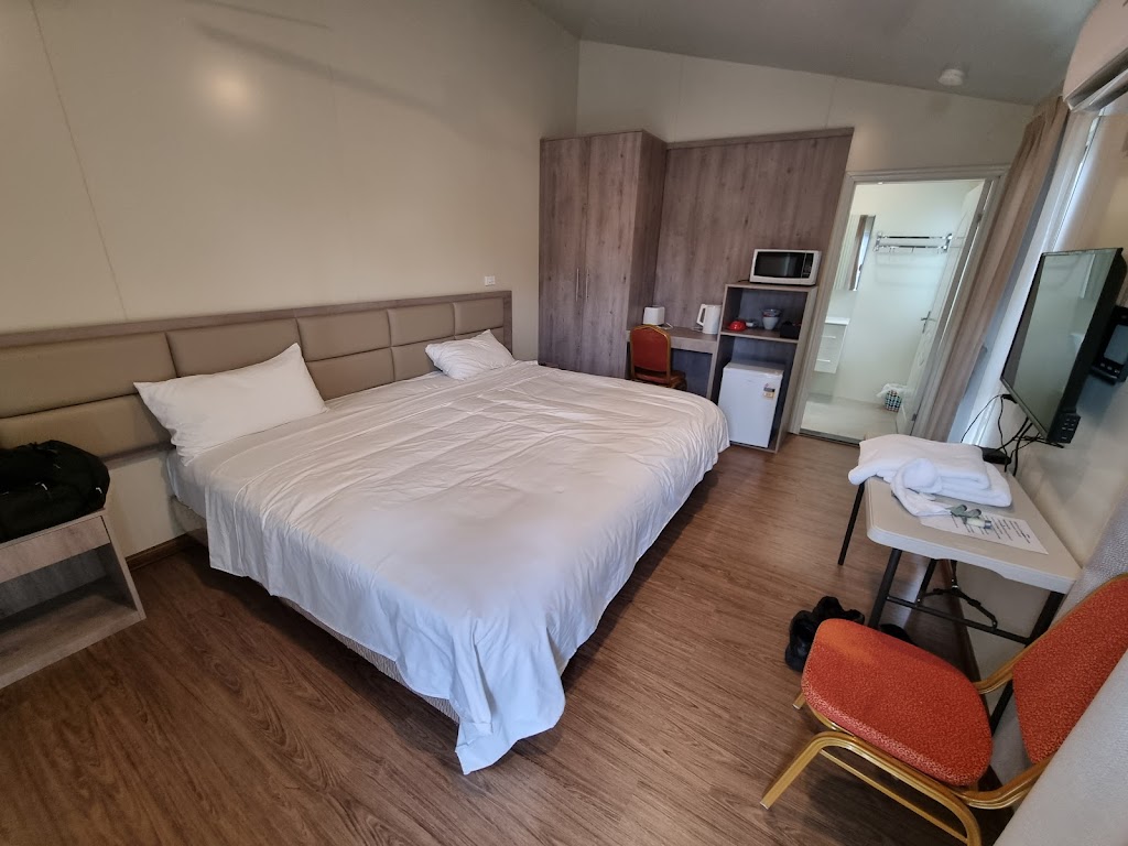 Sunshine Gardens Bourke Resort | AU/71 Anson St, Bourke NSW 2840, Australia | Phone: 0421 528 808