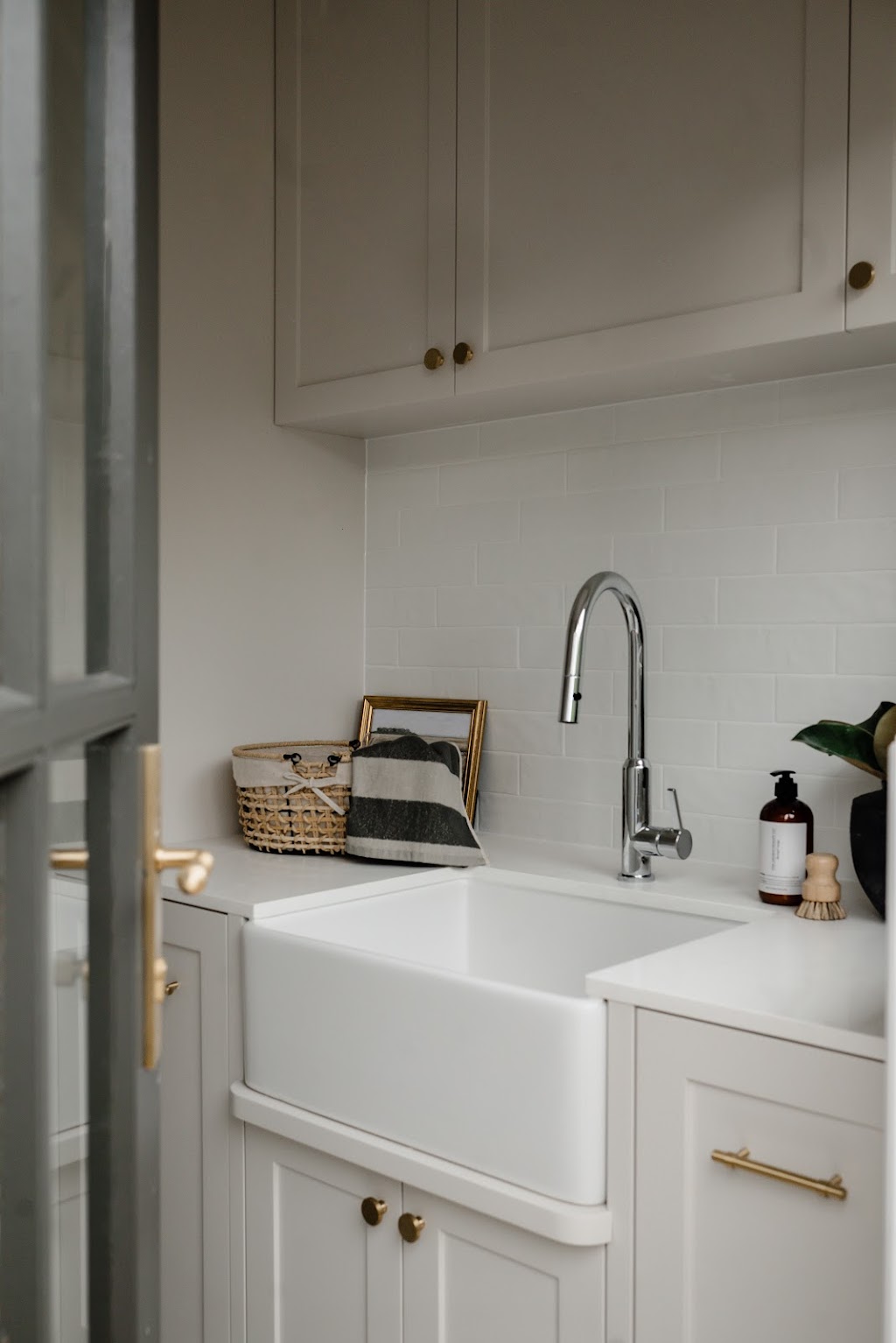 Cutting Edge Custom Cabinetry | 3 Idolwood Rdg, Bundanoon NSW 2578, Australia | Phone: 0488 603 123