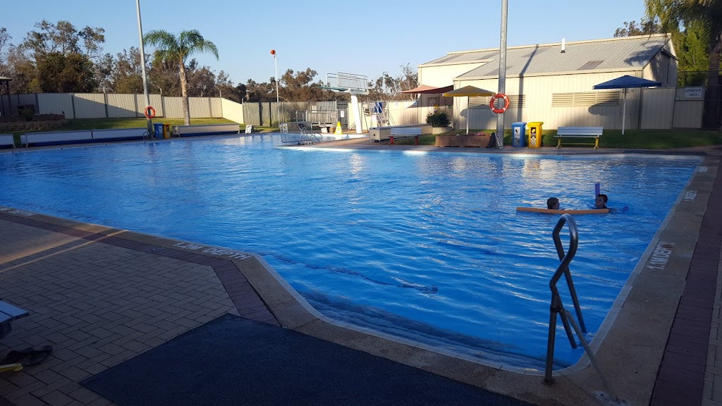 Boyup Brook Swimming Pool | point of interest | Beatty St, Boyup Brook WA 6244, Australia | 0897651166 OR +61 8 9765 1166