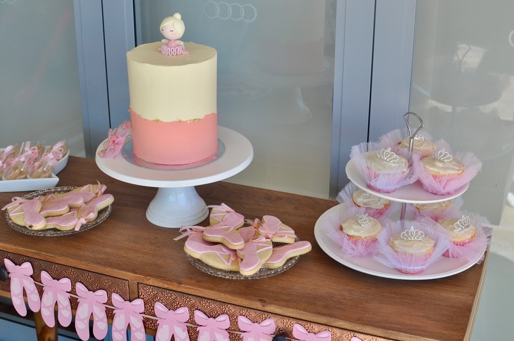Confetti Cake Co. | bakery | 33 Heritage Crescent, Dayboro QLD 4521, Australia | 0402626693 OR +61 402 626 693
