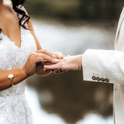 Geelong & Bellarine Celebrant Jo Nicholson- The Love Folk | 228 Fellows Rd, Point Lonsdale VIC 3225, Australia | Phone: 0414 256 901