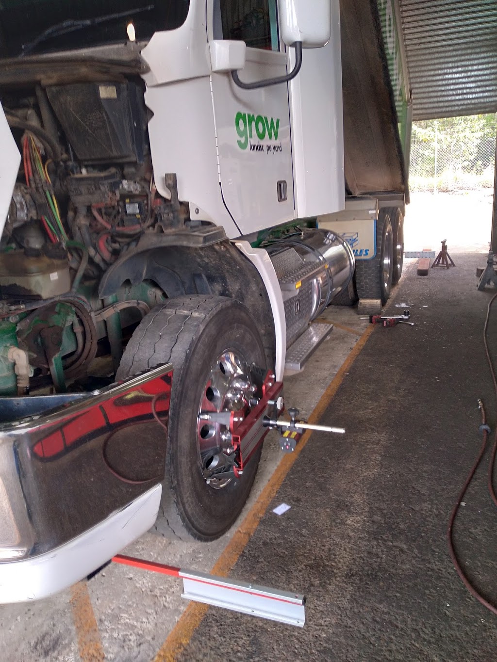 Sunshine Coast Truck Alignment | car repair | 44 Nandroya Rd, Cooroy QLD 4563, Australia | 0499001804 OR +61 499 001 804