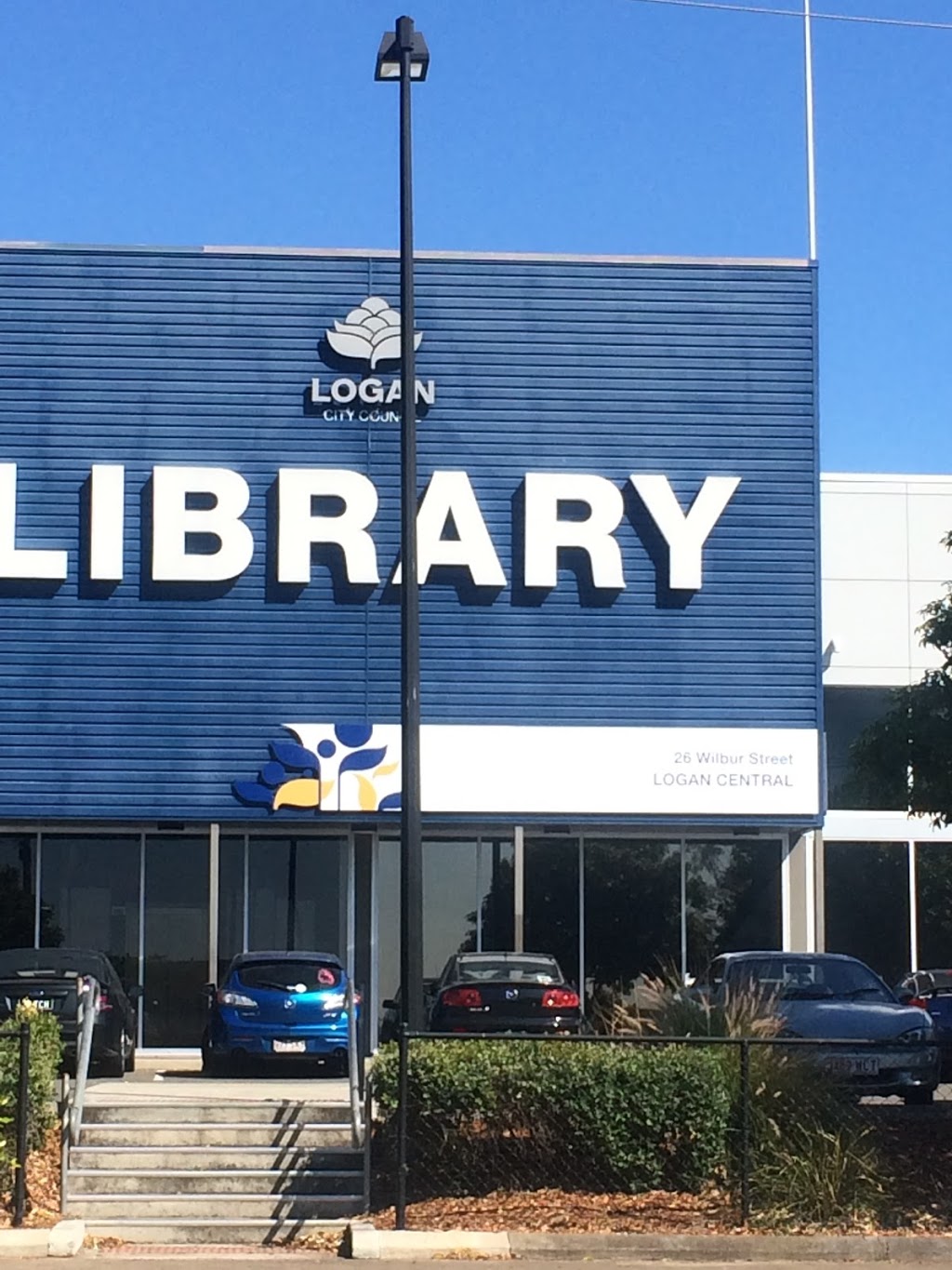 Logan City Library | school | Benz St, Logan Central QLD 4114, Australia | 0734124100 OR +61 7 3412 4100