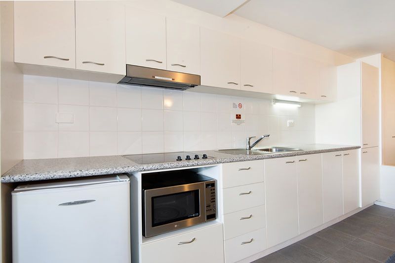 Waldorf The Entrance Serviced Apartments | 18 Coral St, The Entrance NSW 2261, Australia | Phone: (02) 4334 8800