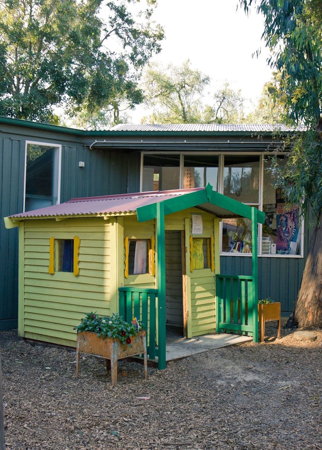 Preshil - Kindergarten and Primary School | school | 395 Barkers Rd, Kew VIC 3101, Australia | 0398176135 OR +61 3 9817 6135