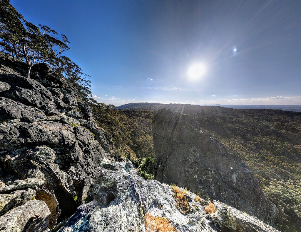 Camels Hump | tourist attraction | Cameron Dr, Mount Macedon VIC 3441, Australia | 0354220333 OR +61 3 5422 0333