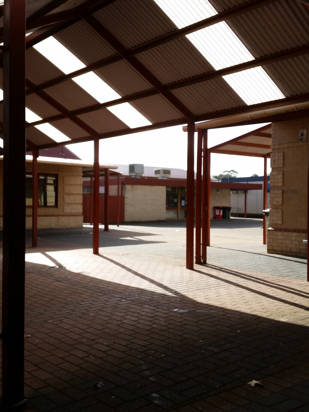 Nuriootpa High School | school | 1 Penrice Rd, Nuriootpa SA 5355, Australia | 0885622022 OR +61 8 8562 2022