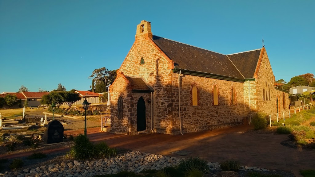 Morphett Vale Catholic Parish Office | church | 3 Venning St, Morphett Vale SA 5162, Australia | 0883261555 OR +61 8 8326 1555