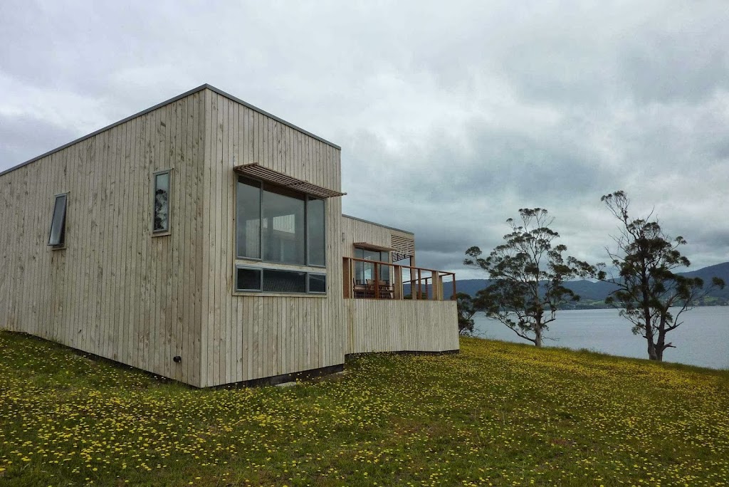Beachouse Architecture | 11 River St, Carlton TAS 7173, Australia | Phone: 0418 555 593