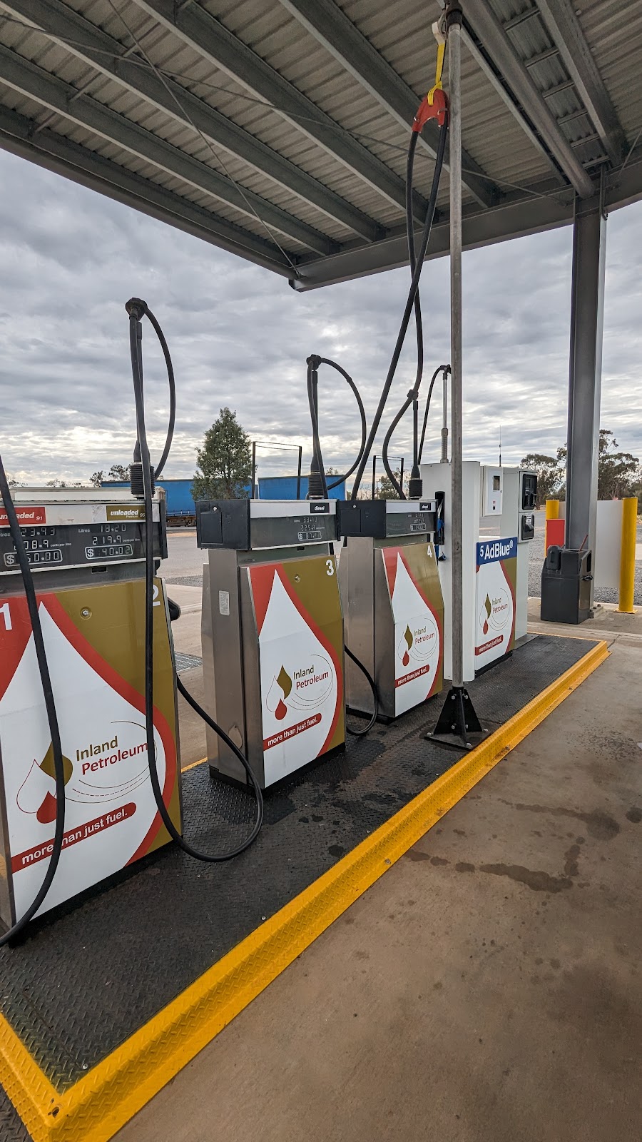 Trangie Inland Petroleum | 76 Narromine St, Trangie NSW 2823, Australia | Phone: (02) 6888 7239