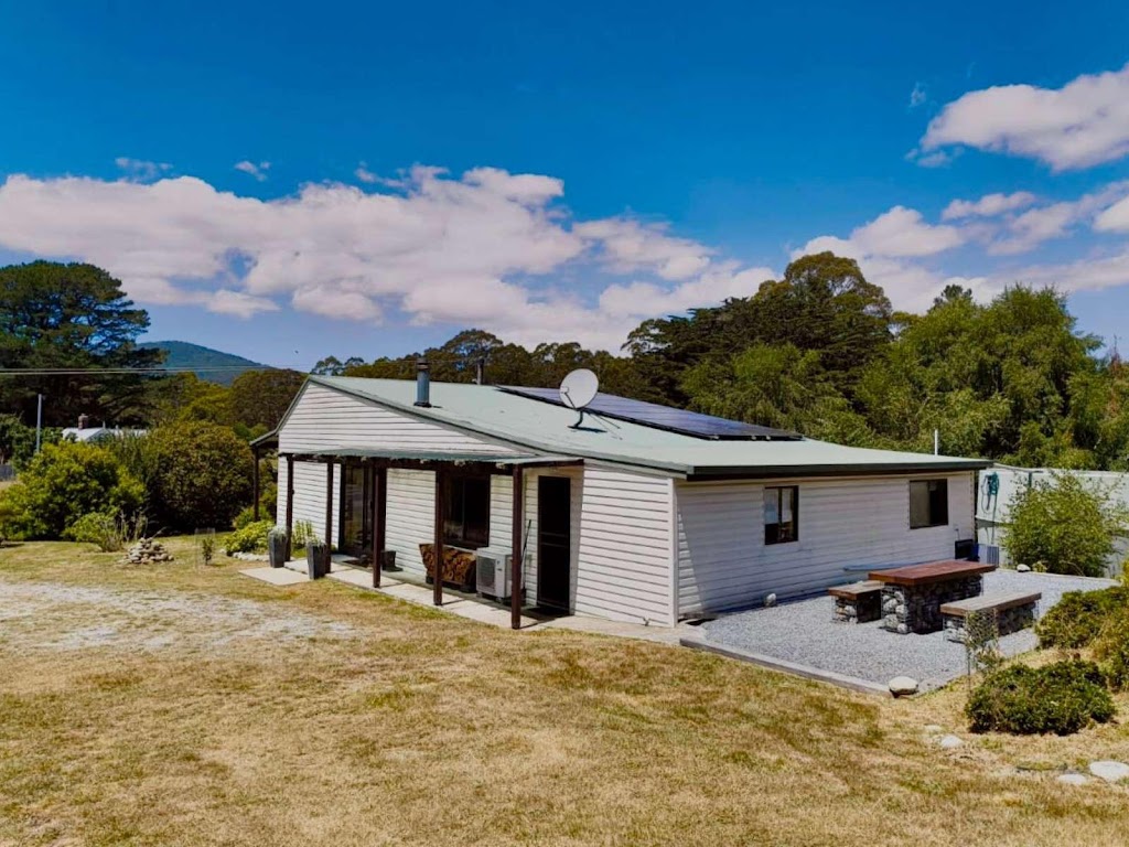 Briar Cottage | 39 Main Rd, Weldborough TAS 7264, Australia | Phone: 0479 047 328