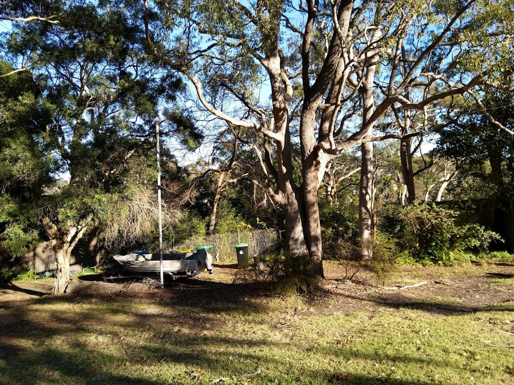 Amelia Reserve | park | 2 Amelia Pl, North Narrabeen NSW 2101, Australia