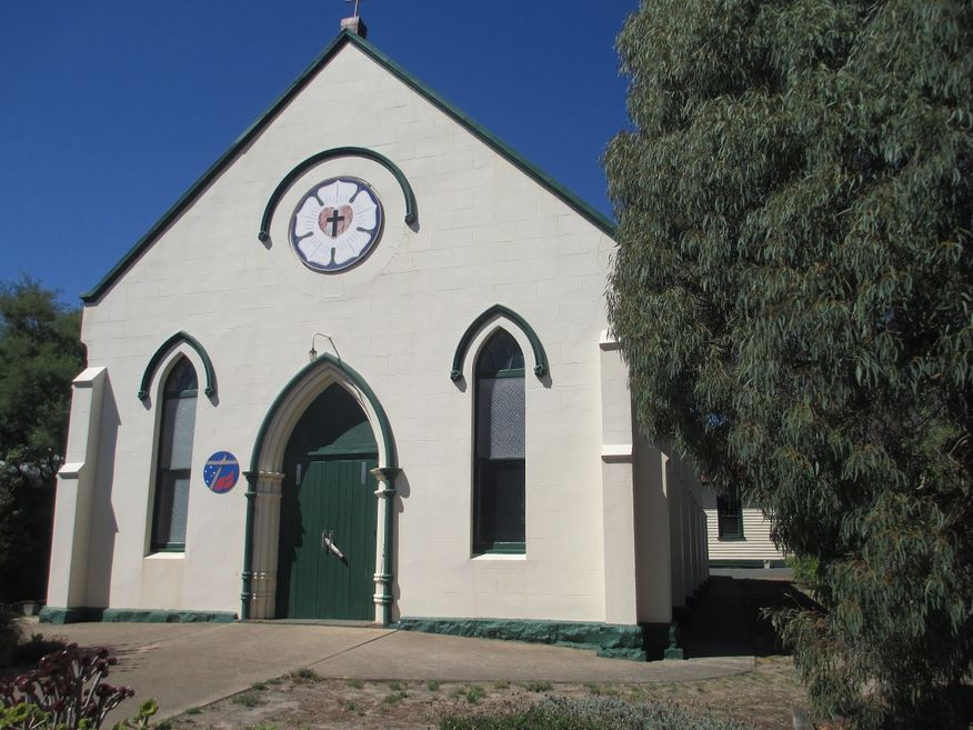 St Pauls Lutheran Church | church | 108 High St, Ararat VIC 3377, Australia | 0353521236 OR +61 3 5352 1236