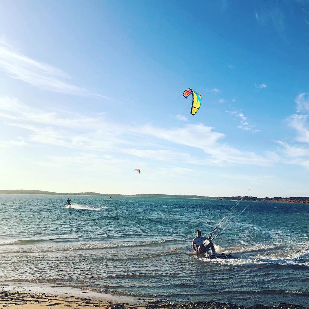 Shark Bay Kite Surfing | Nicholson Point, Denham WA 6537, Australia | Phone: 0407 896 453