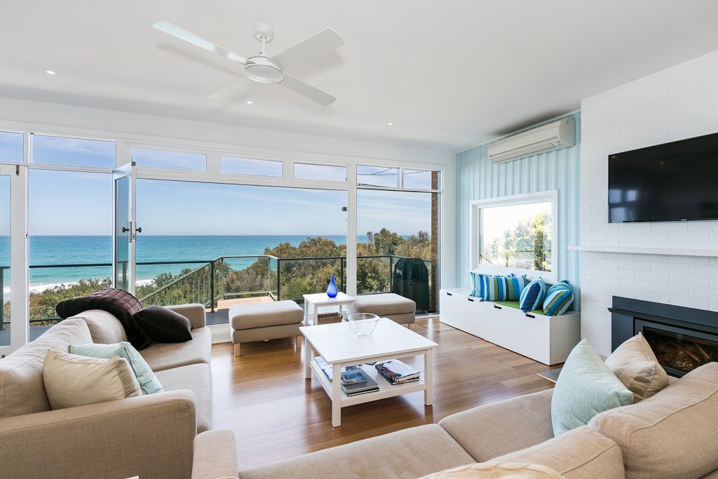 Saltwater - Lorne Holiday Stays | 81 Hall St, Lorne VIC 3232, Australia | Phone: 0497 226 952