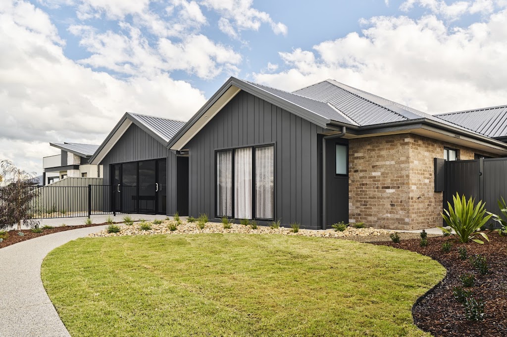 G.J. Gardner Homes Shepparton (Cressbrook & Vista Display Homes) | 32 Lorikeet St, Kialla VIC 3631, Australia | Phone: (03) 5891 1022