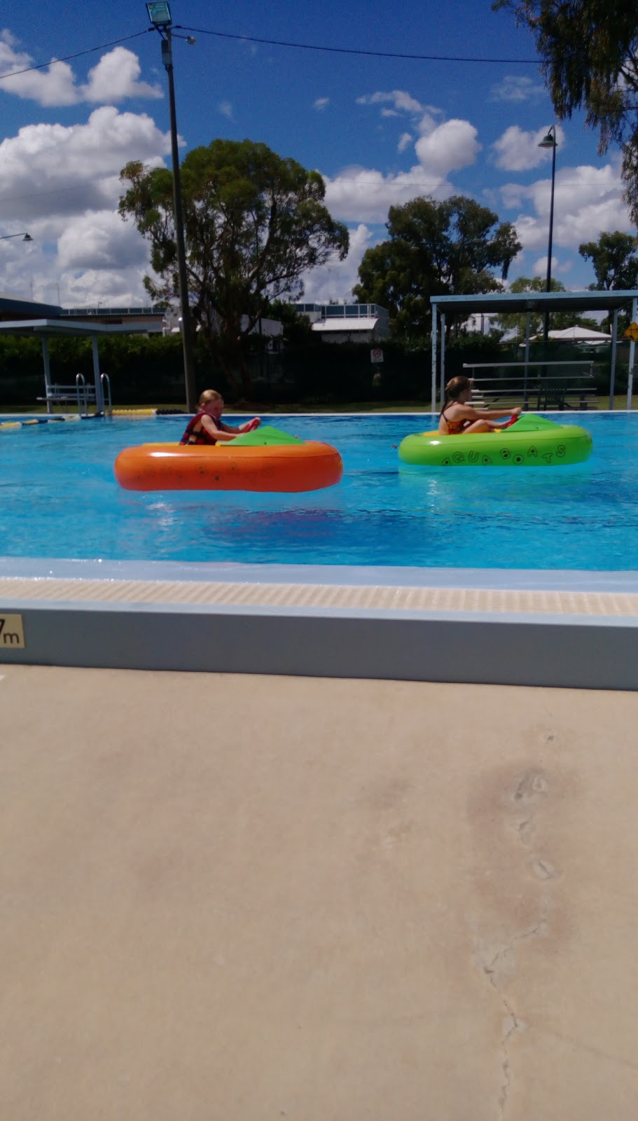 Oakey Aquatic Centre |  | 26 Campbell St, Oakey QLD 4401, Australia | 0746911038 OR +61 7 4691 1038