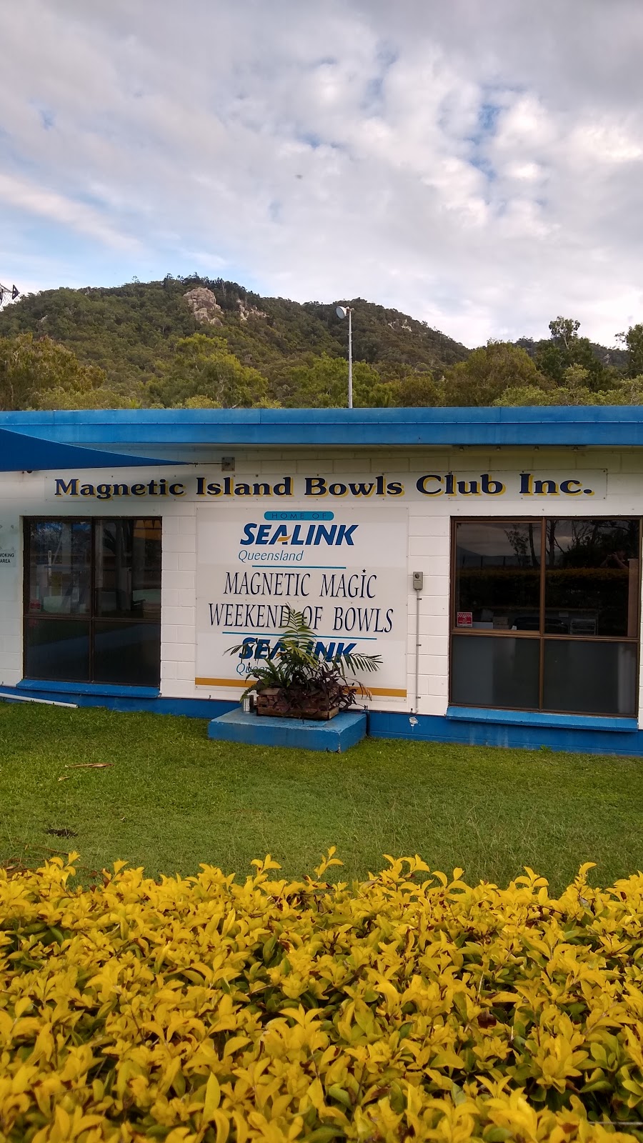 Magnetic Island Bowls Club |  | 18 Marine Parade, Arcadia QLD 4819, Australia | 0747785290 OR +61 7 4778 5290