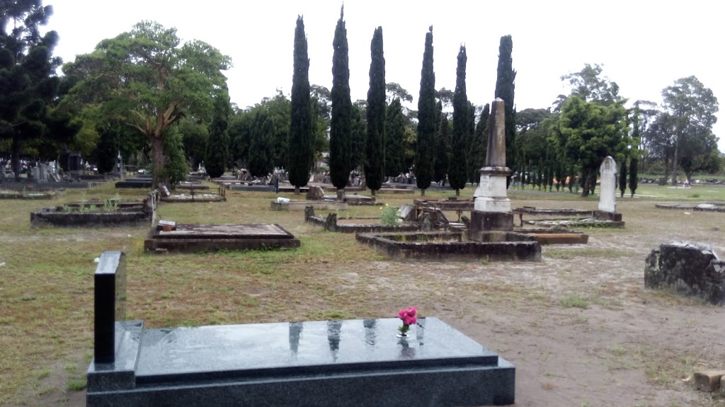 Sandgate Cemetery | cemetery | 116 Maitland Rd, Sandgate NSW 2304, Australia | 0249683602 OR +61 2 4968 3602