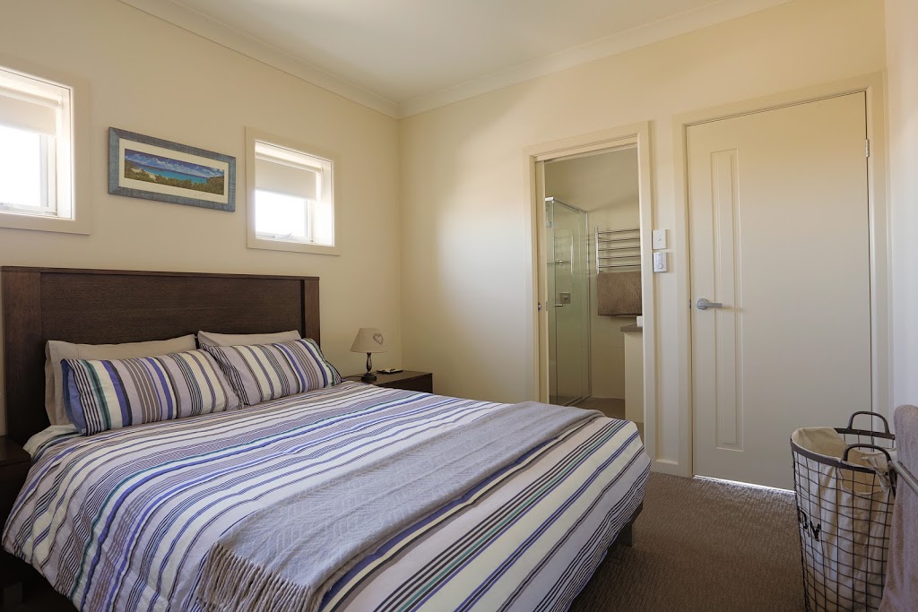 Horizons part of Blue Fin Holiday Homes | lodging | 1/142 Lighthouse Rd, Port Macdonnell SA 5291, Australia | 0417855280 OR +61 417 855 280