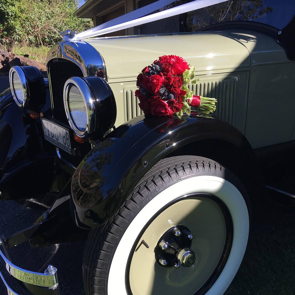 Gold Coast Luxury Vintage Car Hire | store | 48 Woolmere St, Carrara QLD 4211, Australia | 0423779853 OR +61 423 779 853