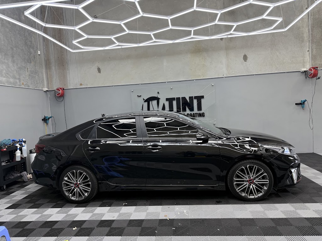 UV Tints | Unit 3/4 Essex St, Minto NSW 2566, Australia | Phone: (02) 8711 6600