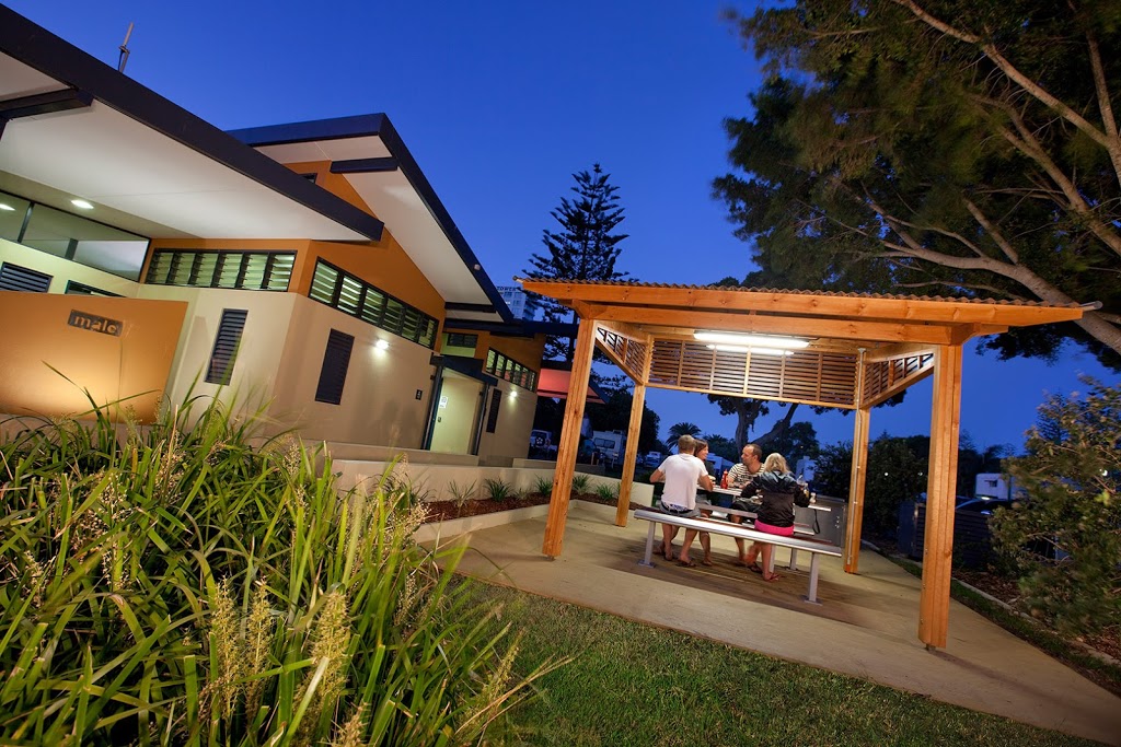 Burleigh Beach Tourist Park | campground | 36 Goodwin Terrace, Burleigh Heads QLD 4220, Australia | 0756672750 OR +61 7 5667 2750
