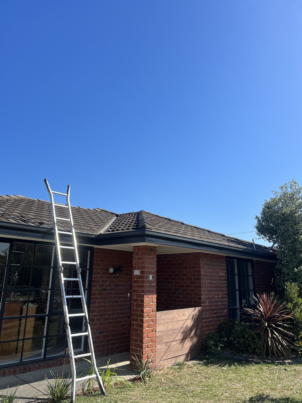 SAFE ROOF RESTORATION | roofing contractor | 15 Haresta Ave, Dandenong VIC 3175, Australia | 0413960420 OR +61 413 960 420